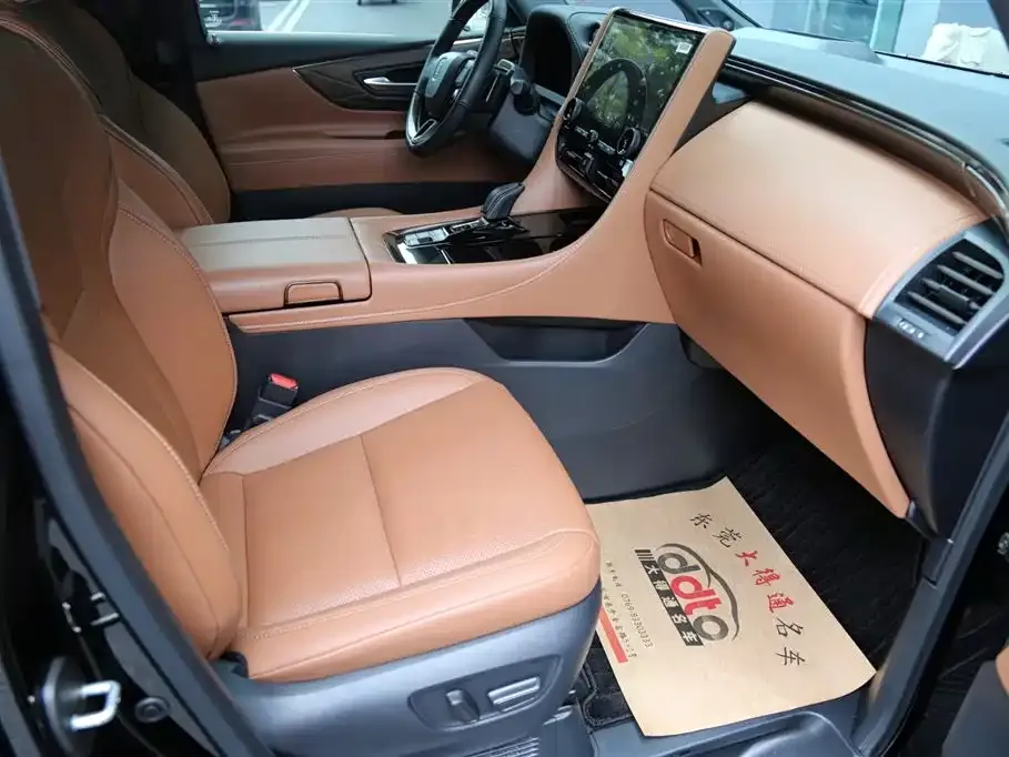 Toyota Vellfire 2024 из CN, фото 6