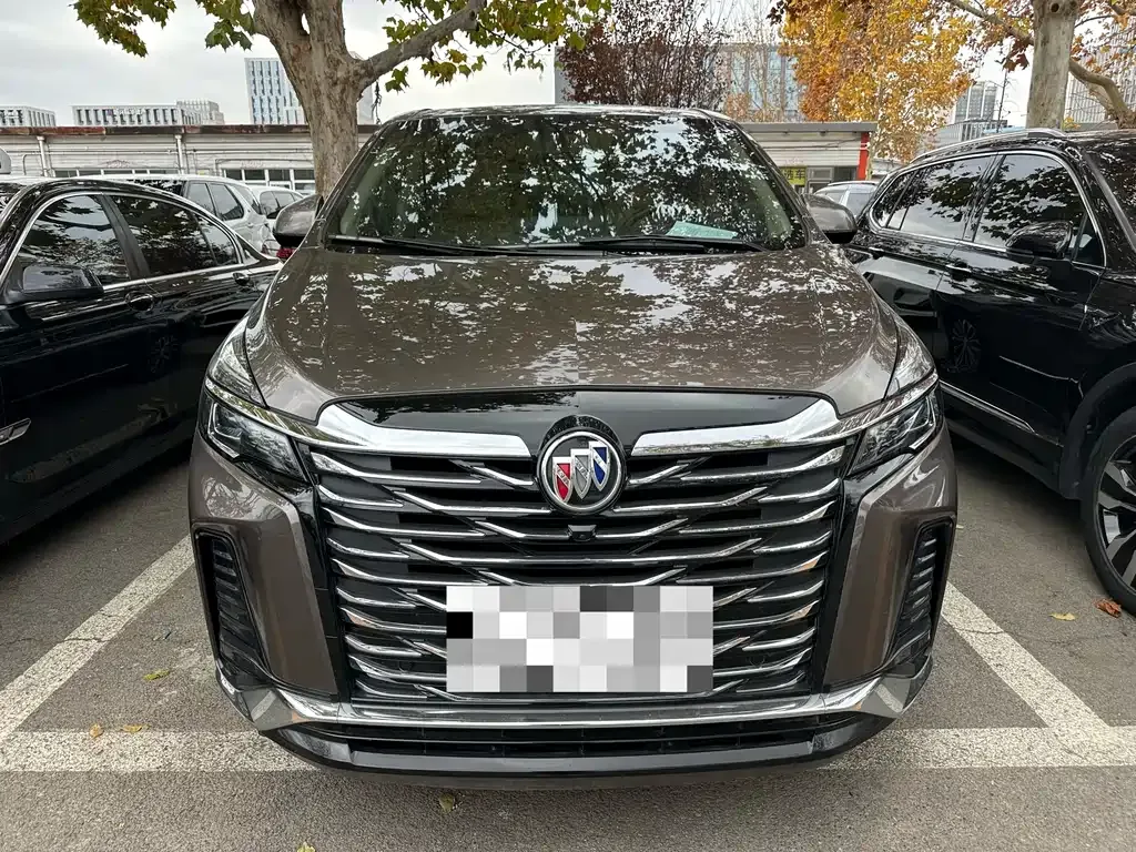 Buick GL8 2024 из CN, фото 2