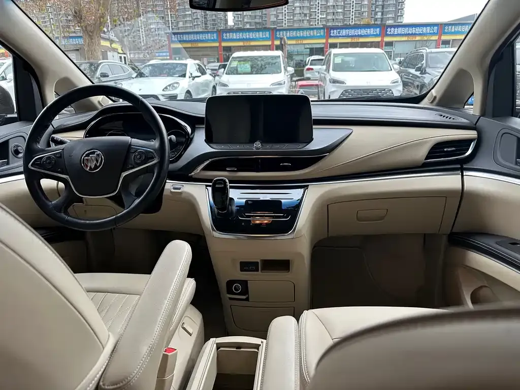 Buick GL8 2024 из CN, фото 6