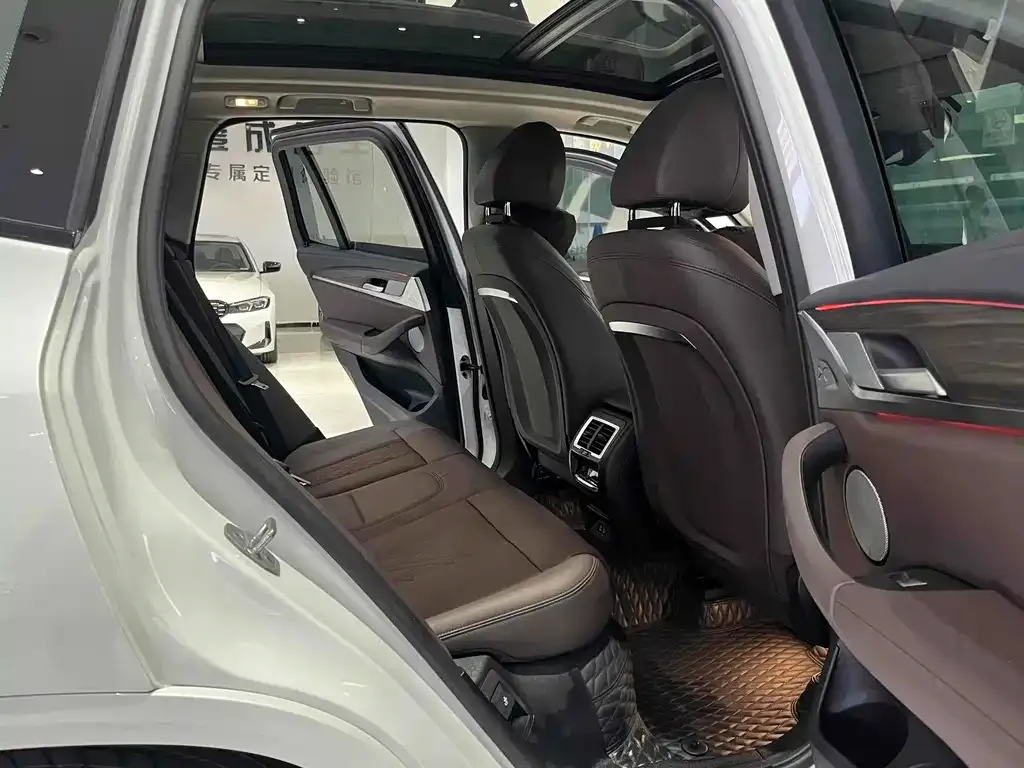 BMW X3 2022 из CN, фото 10