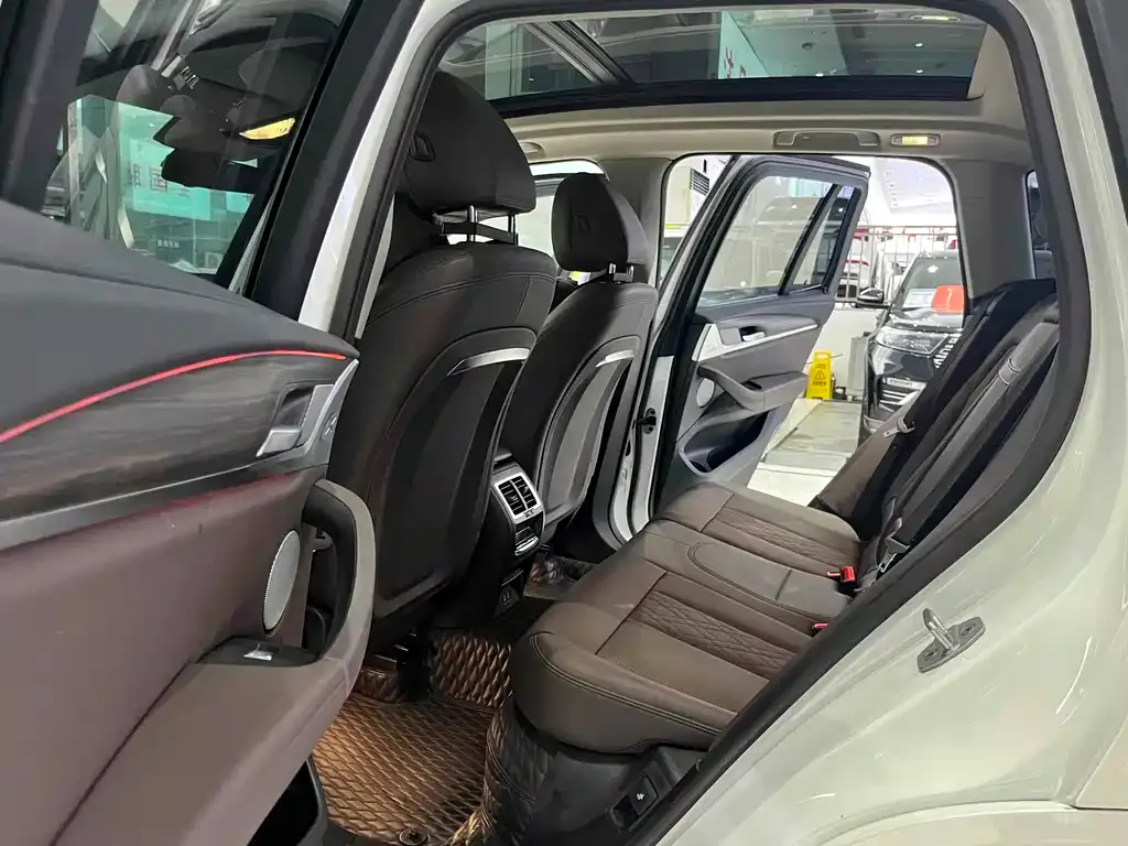 BMW X3 2022 из CN, фото 6