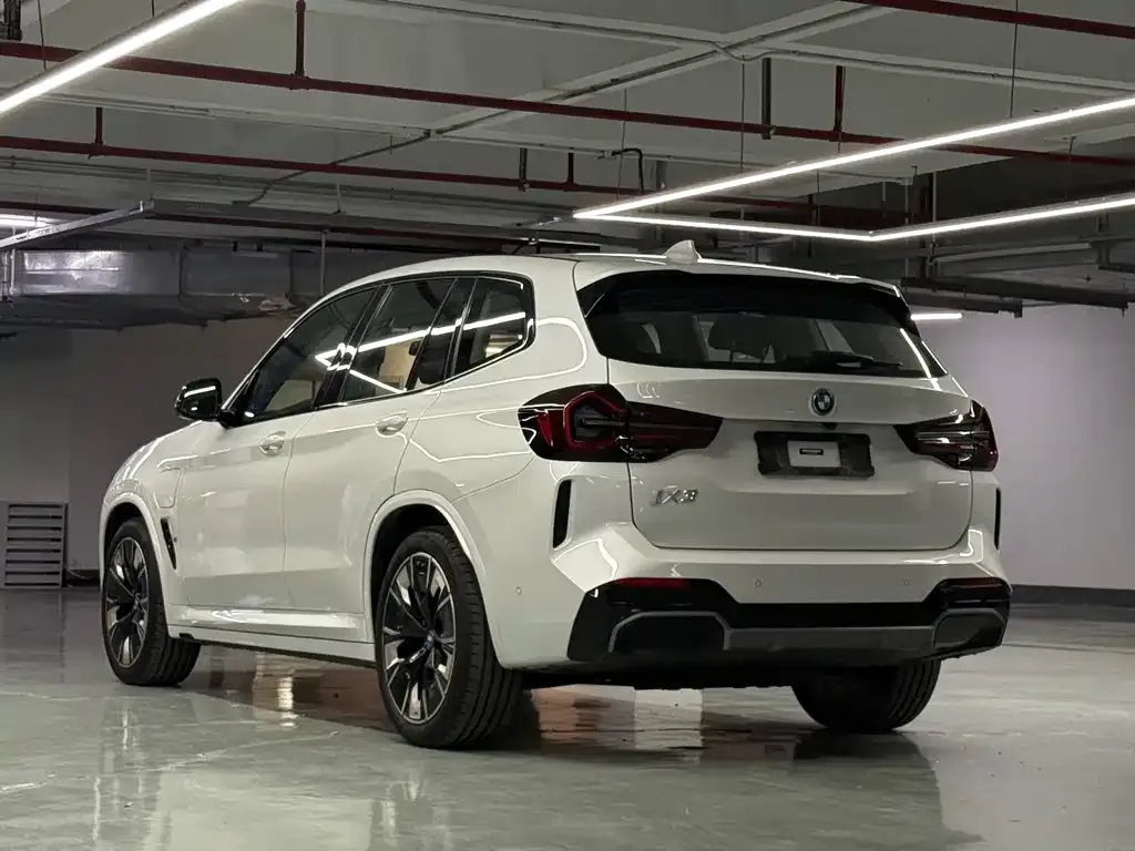 BMW iX3 2023 из CN, фото 4