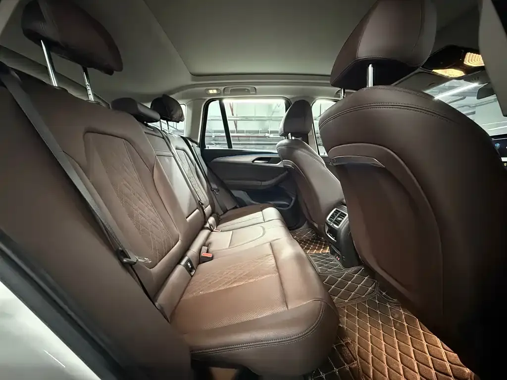 BMW iX3 2023 из CN, фото 9