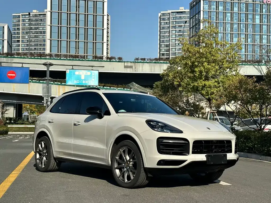 Porsche Cayenne 2023 из CN, фото 3