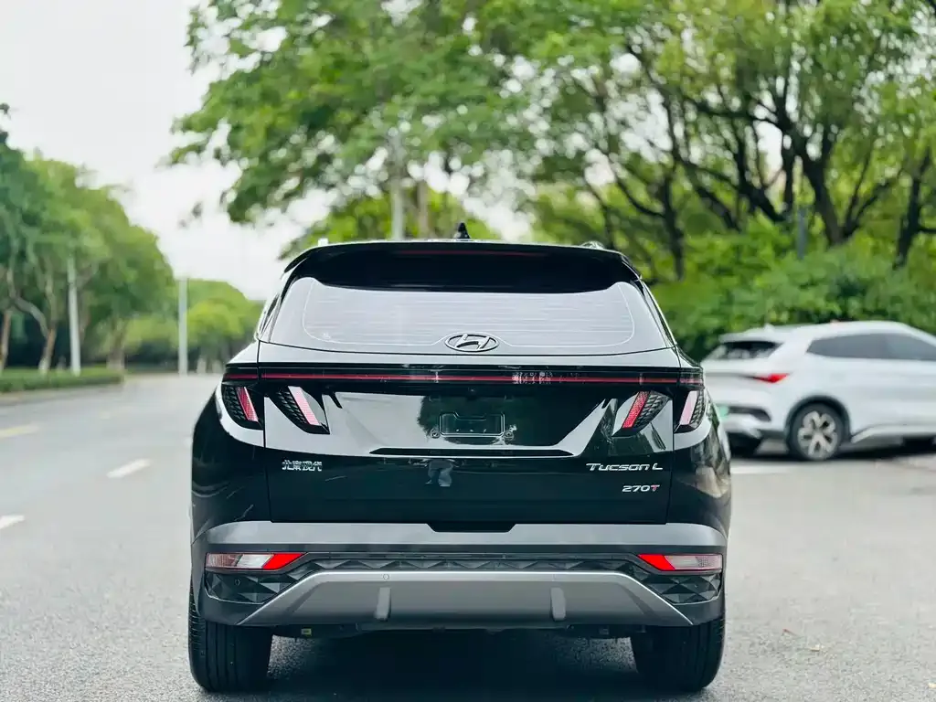 Hyundai Tucson 2023 из CN, фото 5