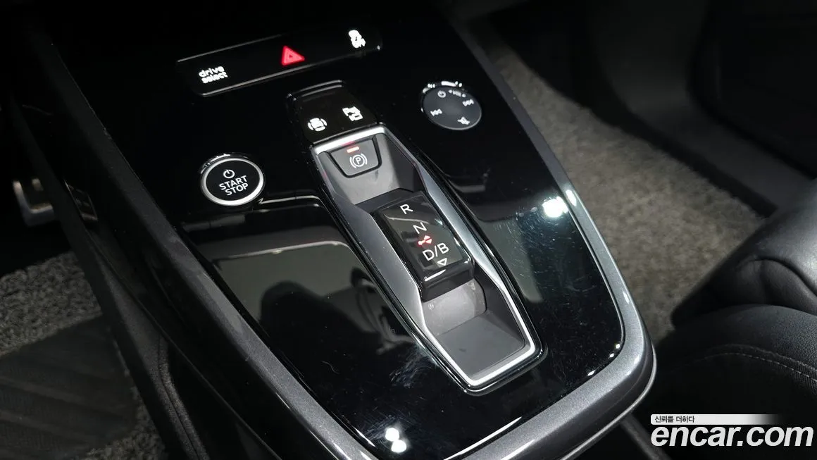 Audi Q4 e-tron 2022 из KR, фото 9