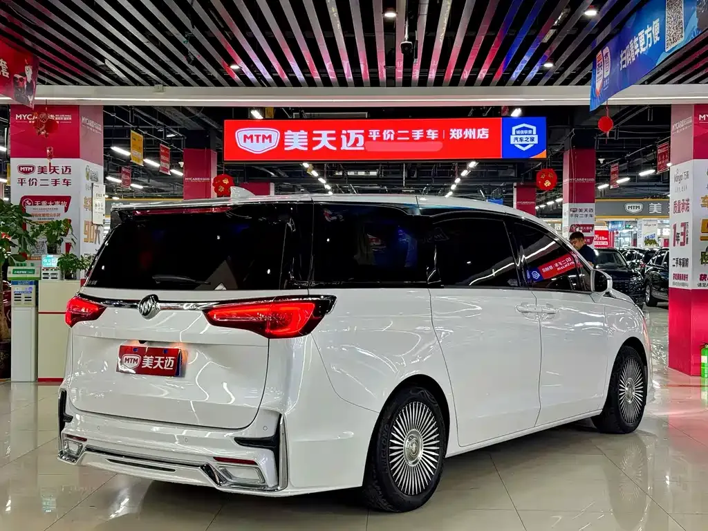 Buick GL8 2021 из CN, фото 4