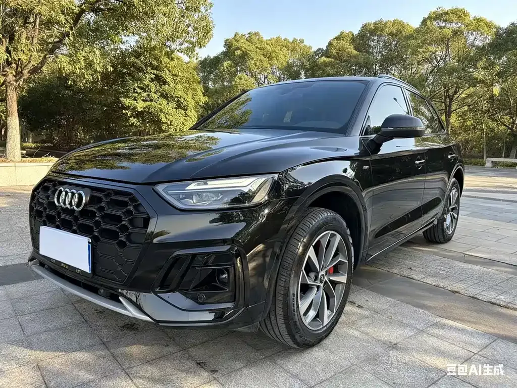 Audi Q5L 2025 из CN, фото 1