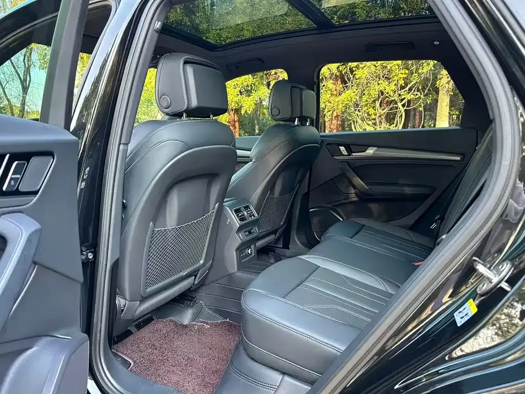 Audi Q5L 2025 из CN, фото 5
