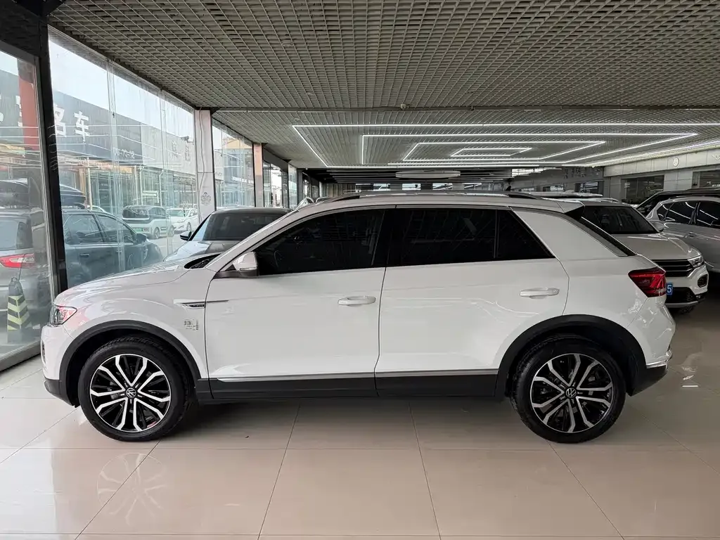 Volkswagen T-Roc 2022 из CN, фото 6