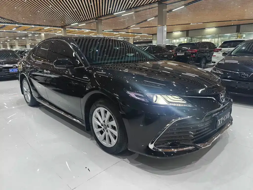 Toyota Camry 2023 из CN, фото 3