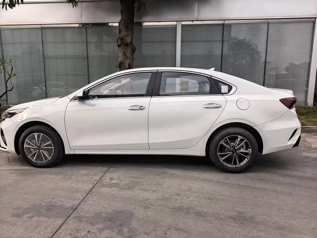 Kia K3 2025 из CN, фото 7