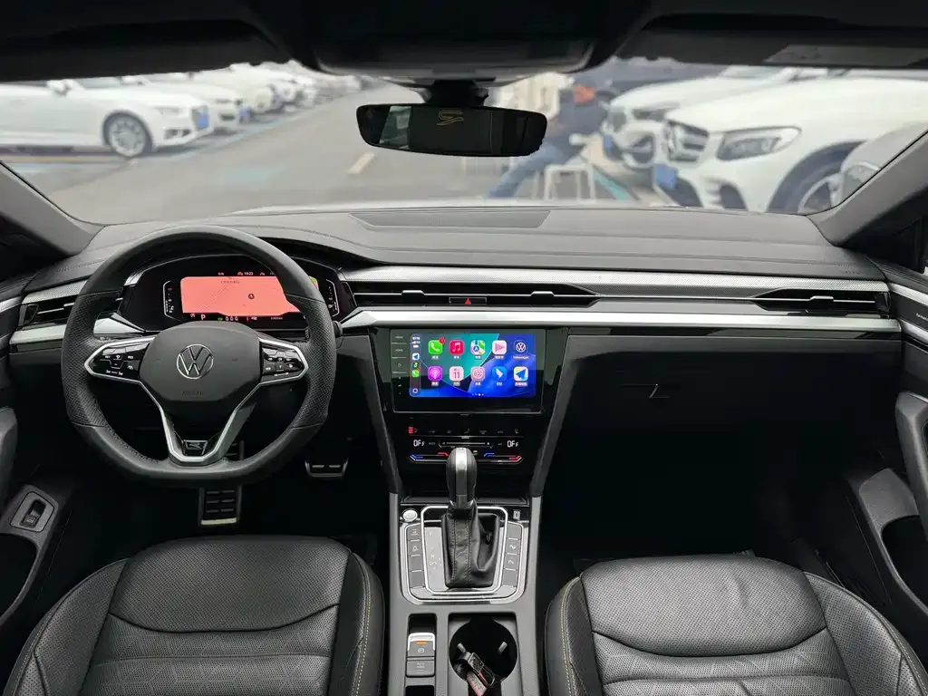 Volkswagen CC 2024 из CN, фото 4