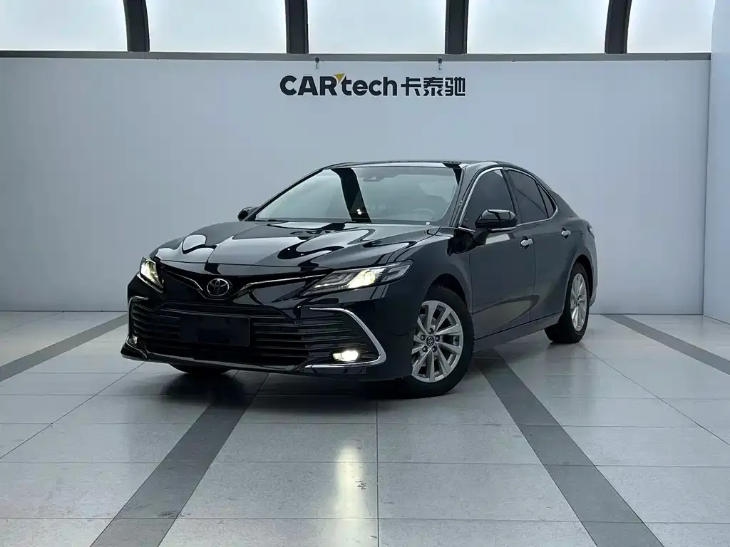Toyota Camry 2021 из CN, фото 1