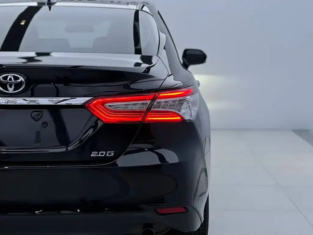Toyota Camry 2021 из CN, фото 6