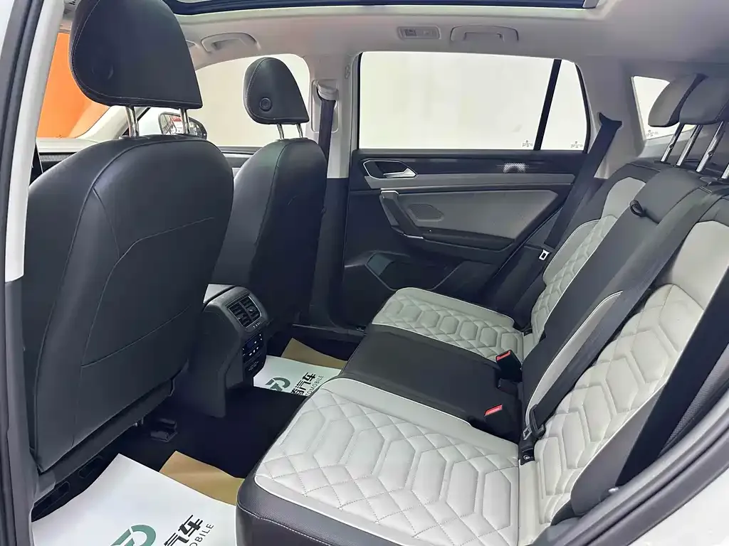 Volkswagen Tayron 2023 из CN, фото 10