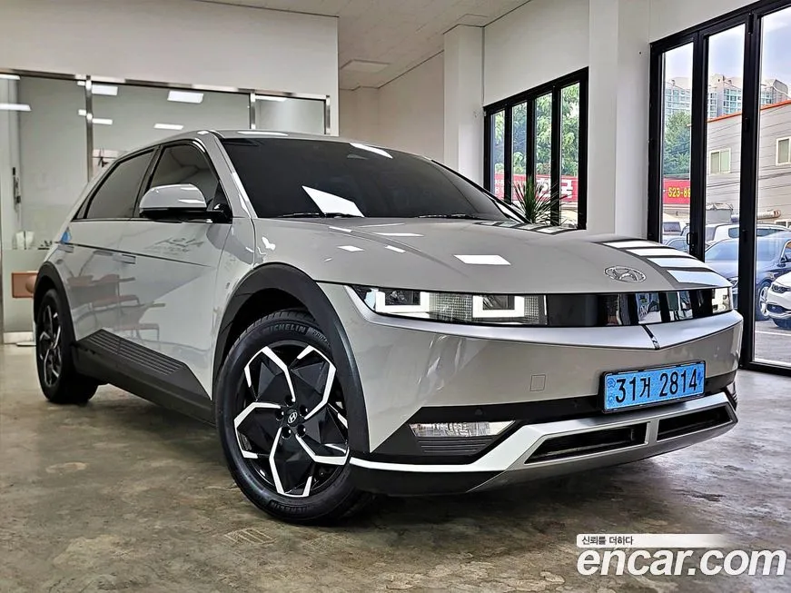 Hyundai Ioniq5 — фото 1