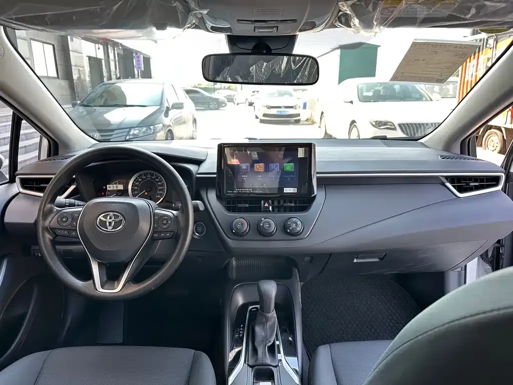 Toyota Corolla 2025 из CN, фото 8