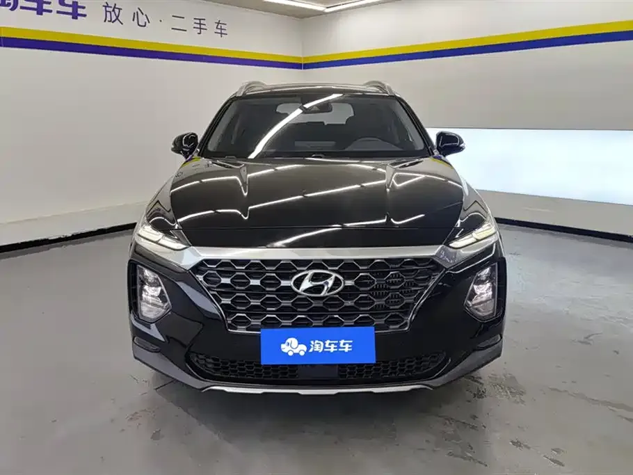 Hyundai Santa Fe 2021 из CN, фото 2