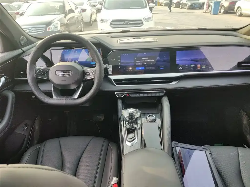 Geely Xingyue L 2024 из CN, фото 10