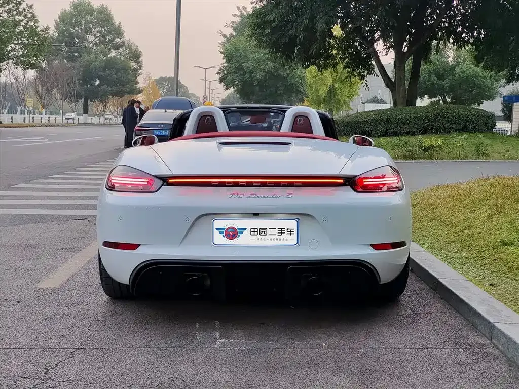 Porsche 718 2022 из CN, фото 5