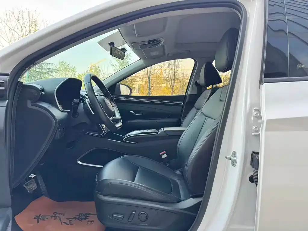 Hyundai Tucson 2022 из CN, фото 5