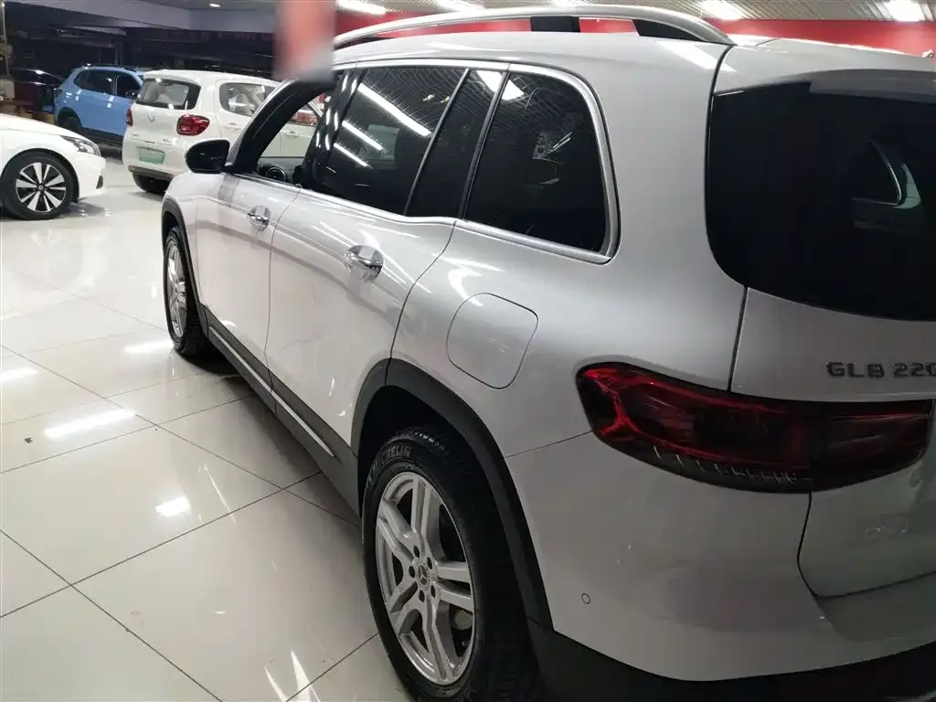 Mercedes-Benz GLB 2023 из CN, фото 5