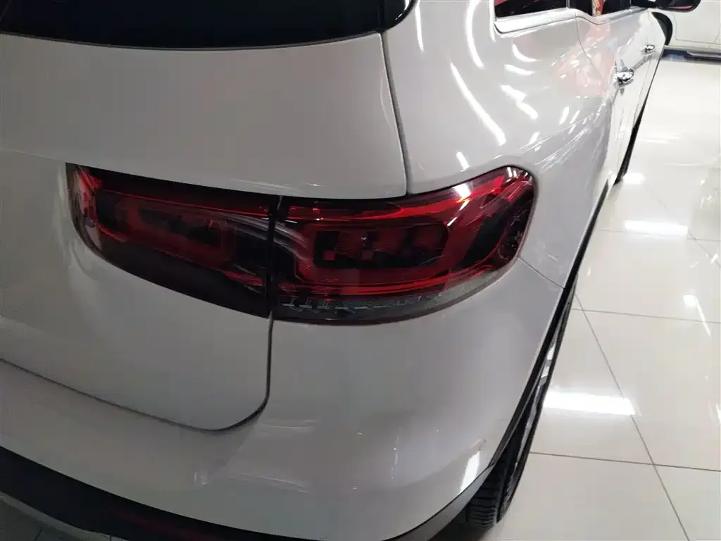 Mercedes-Benz GLB 2023 из CN, фото 8