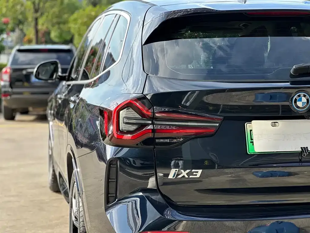 BMW iX3 2023 из CN, фото 4
