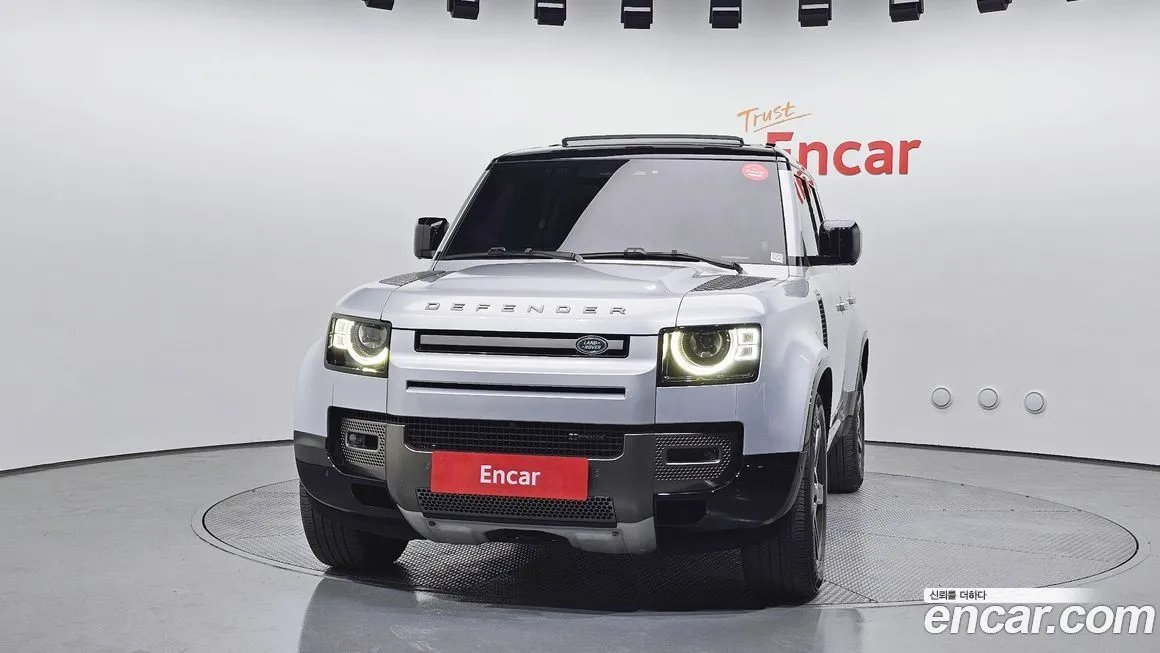 Land Rover Defender 2023 из KR, фото 3