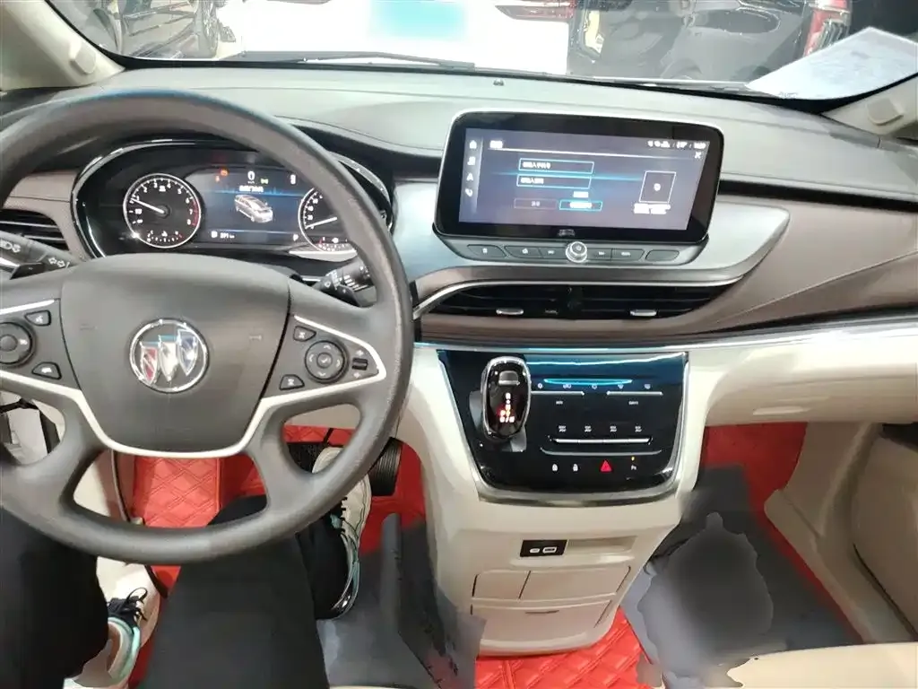 Buick GL8 2023 из CN, фото 10