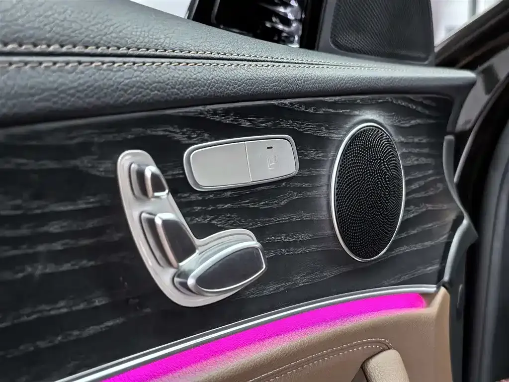 Mercedes-Benz E-Class 2023 из CN, фото 7