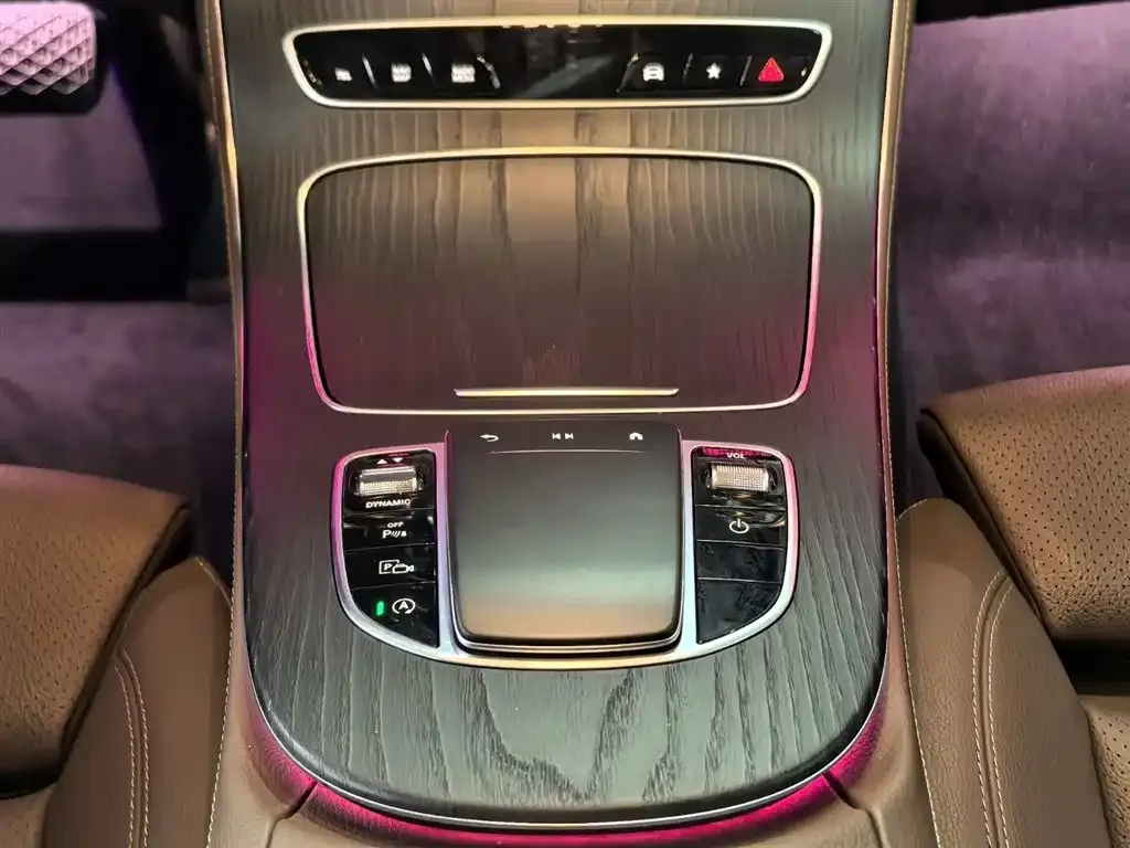 Mercedes-Benz E-Class 2023 из CN, фото 9
