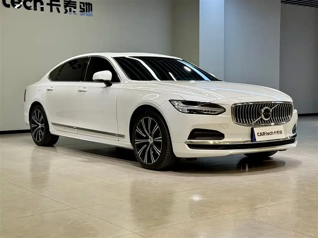 Volvo S90 2024 из CN, фото 2