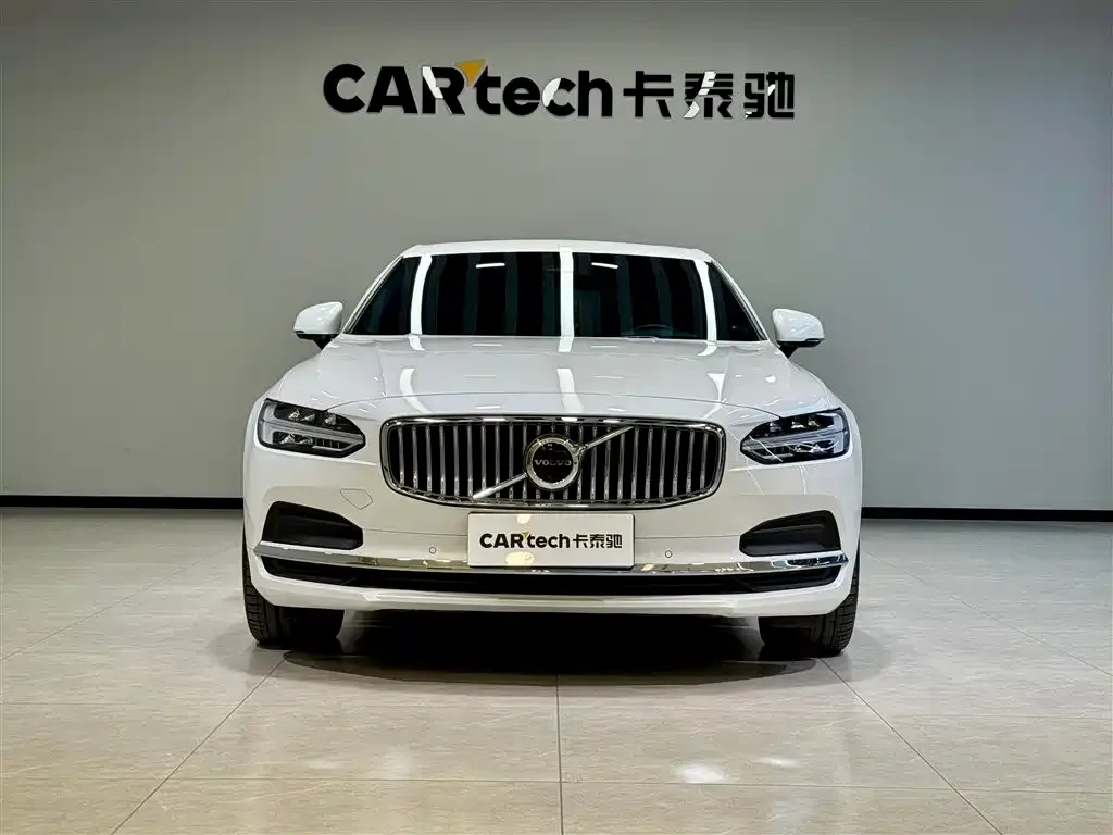 Volvo S90 2024 из CN, фото 3