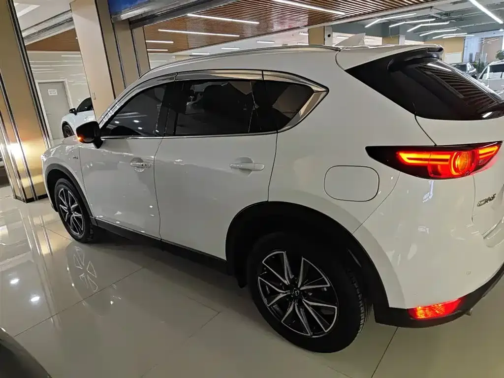 Mazda CX-5 2021 из CN, фото 5