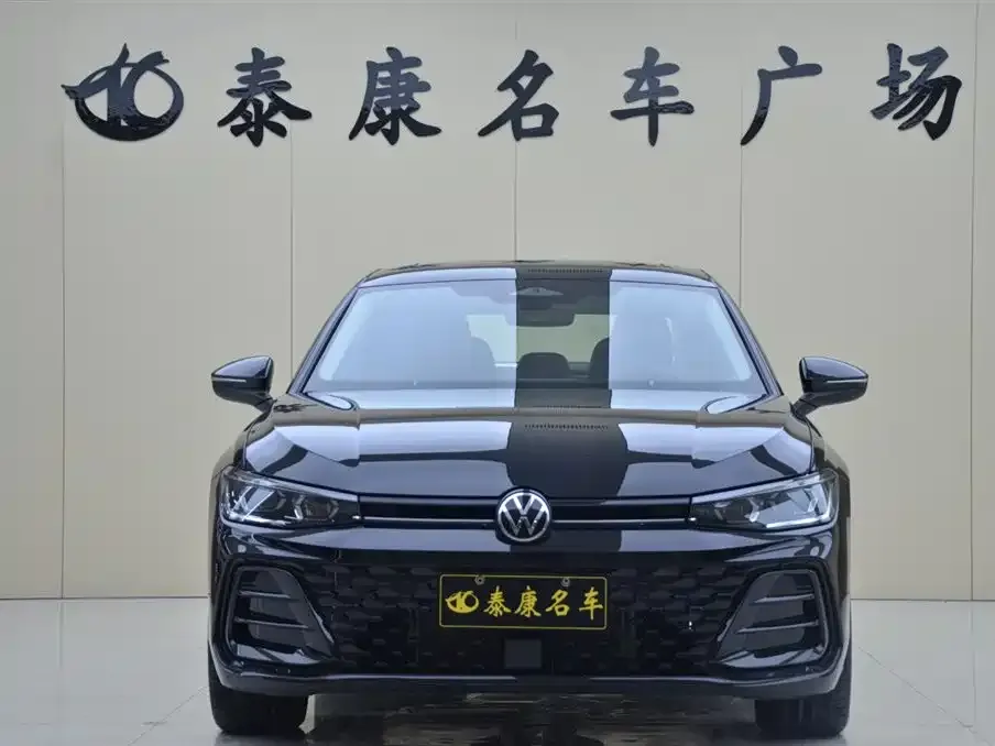 Volkswagen Passat 2025 из CN, фото 2