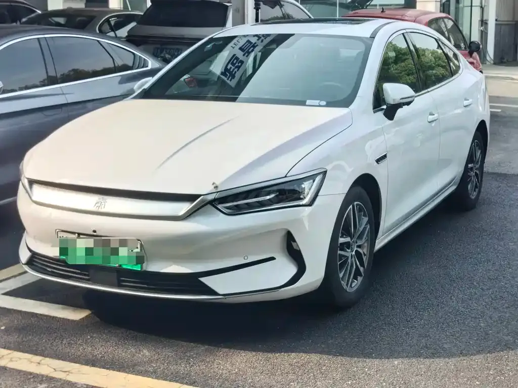 BYD Qin PLUS 2022 из CN, фото 1