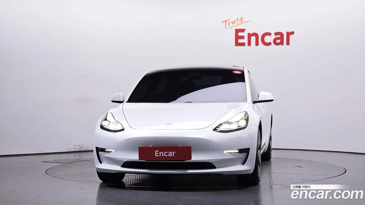 Tesla Model 3 2021 из KR, фото 3