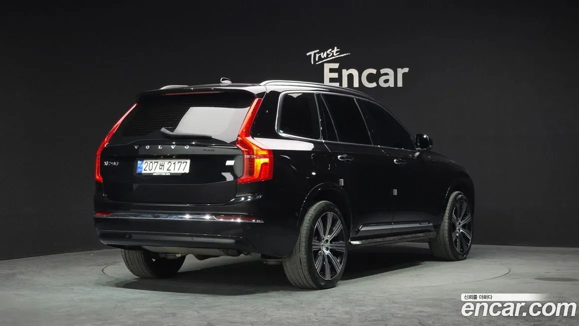 Volvo XC90 — фото 2