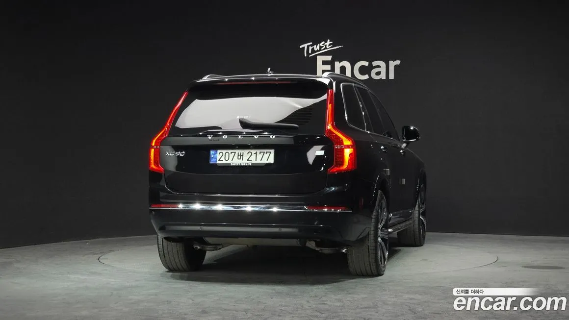 Volvo XC90 — фото 4