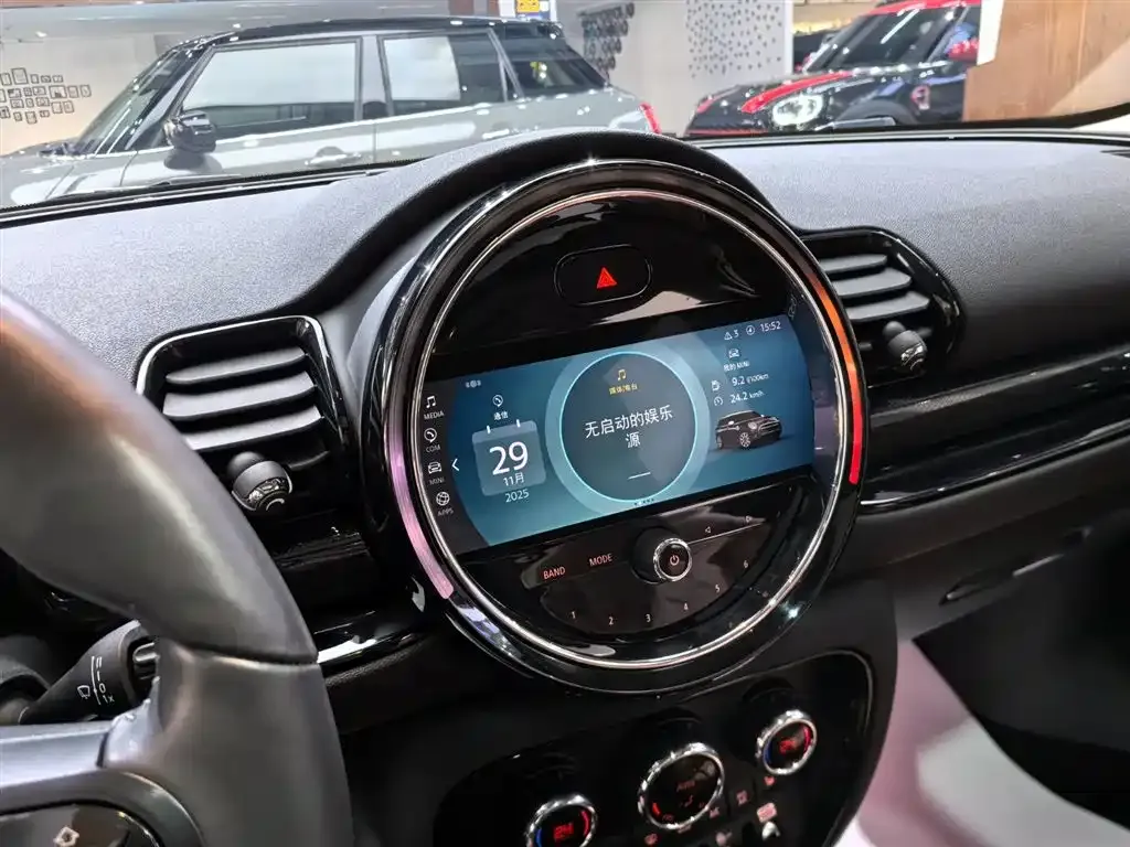 [object Object] Mini Clubman 2022 из CN, фото 10