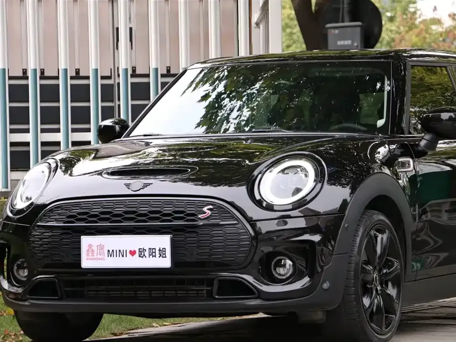 MINI Clubman — фото 10