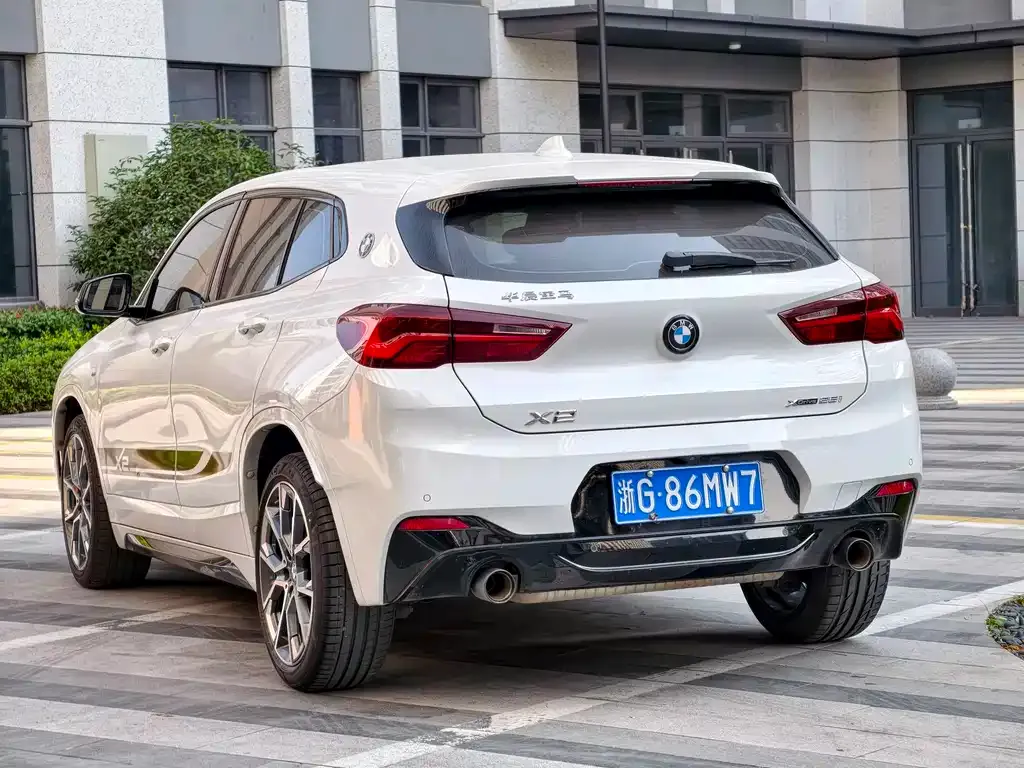 BMW X2 — фото 3