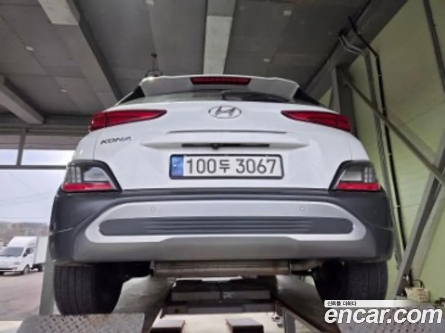 Hyundai Kona — фото 2