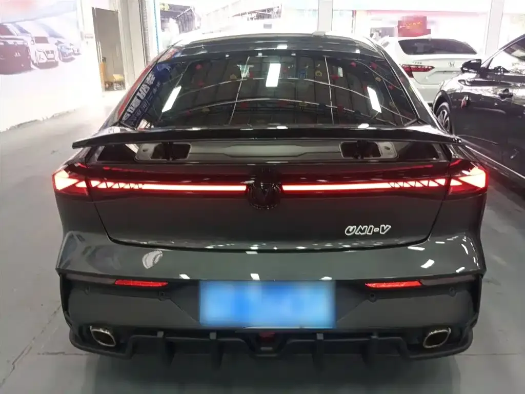 Changan UNI-V 2022 из CN, фото 6