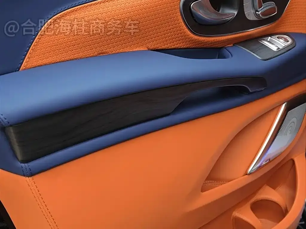 Mercedes-Benz Vito 2025 из CN, фото 3