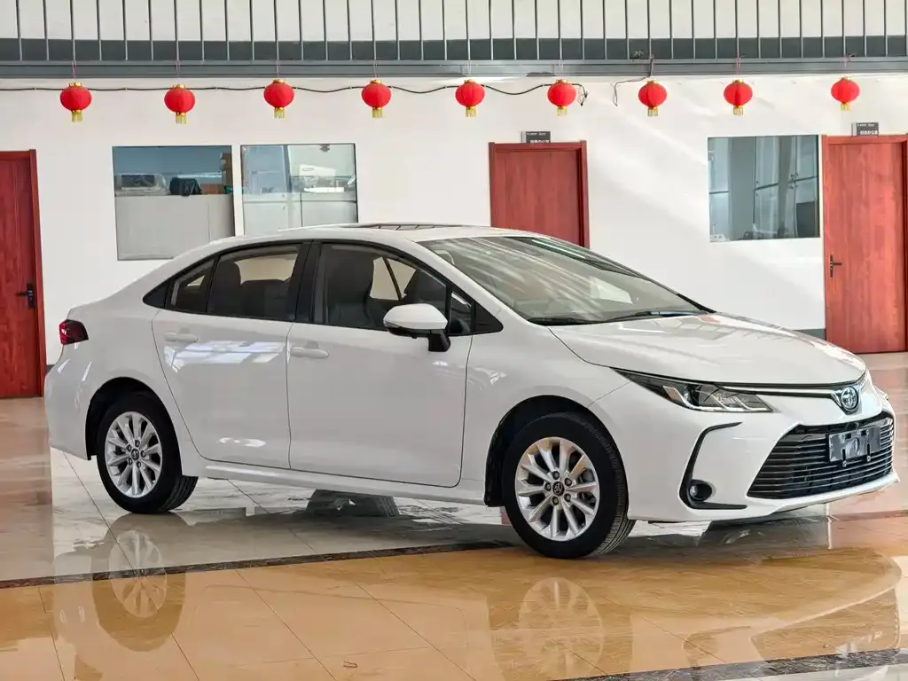 Toyota Corolla 2021 из CN, фото 2