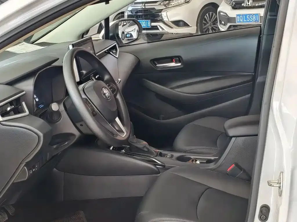 Toyota Corolla 2021 из CN, фото 7
