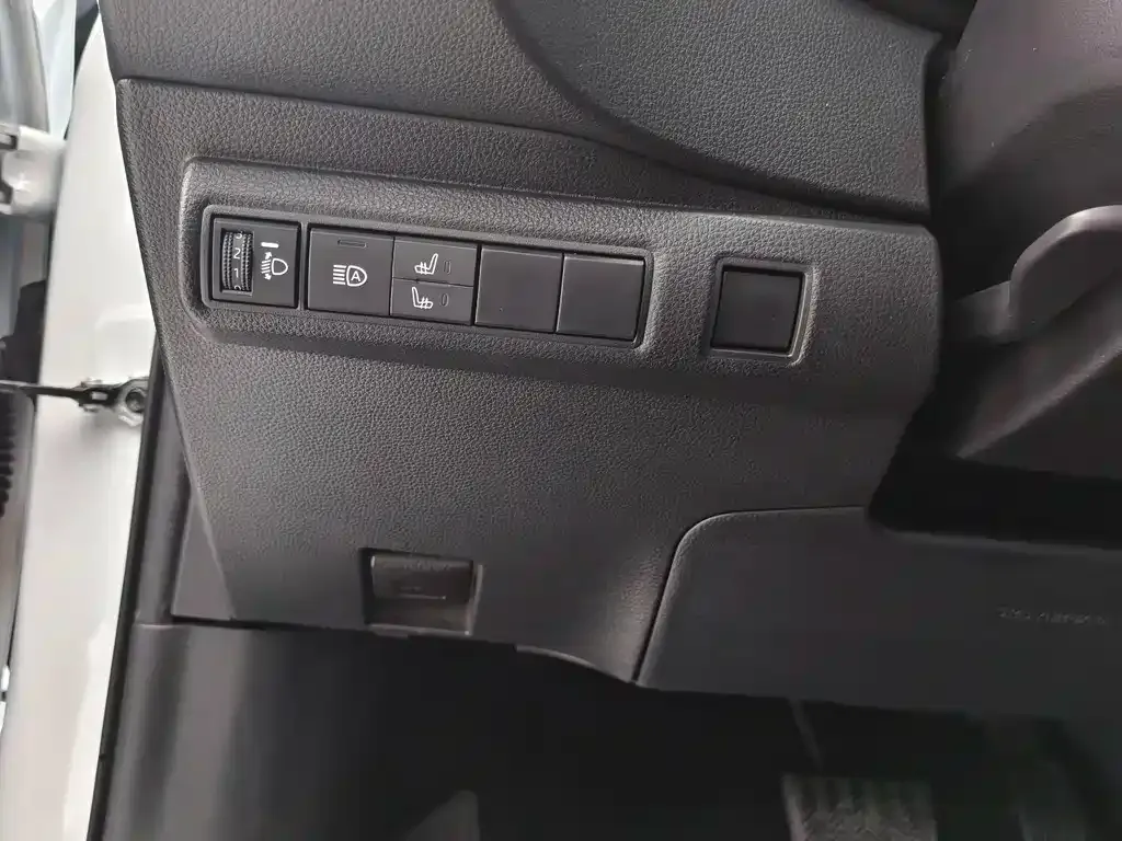 Toyota Corolla 2021 из CN, фото 9